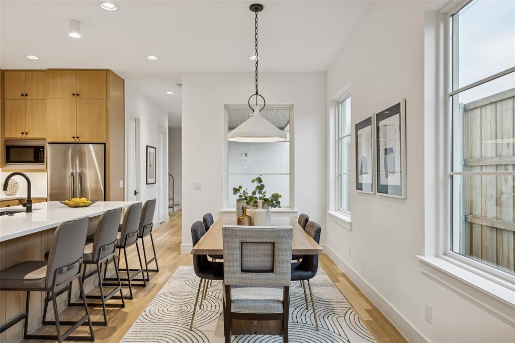 5600 Ellsworth Avenue Dallas, TX 75206 - Photo 5 of 31 a dining room with furniture and window