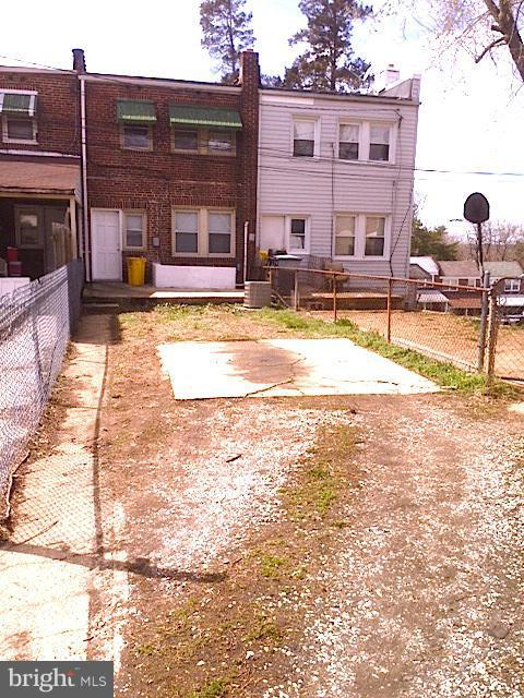 210 Grove Park Road Baltimore, MD 21225 - Photo 3 of 10 Exterior (Rear)