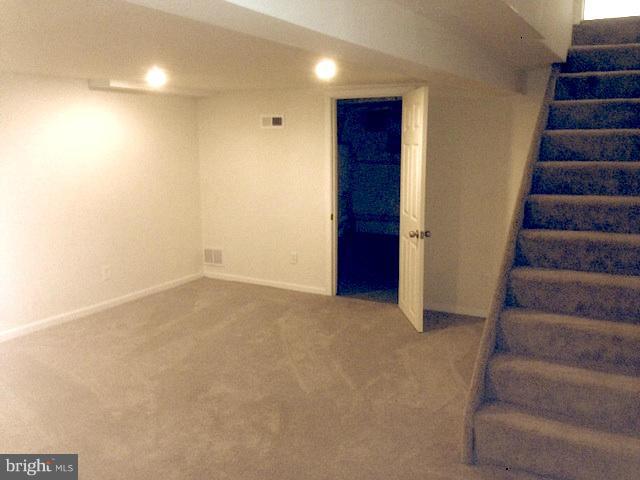 210 Grove Park Road Baltimore, MD 21225 - Photo 8 of 10 Family Room