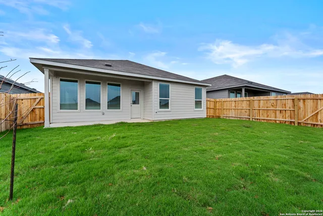 $315,000 | 1859 Nuthatch Ridge, New Braunfels, TX 78130
