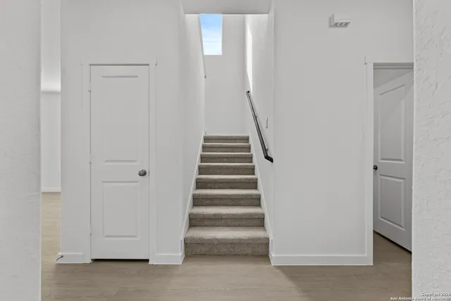 $315,000 | 1859 Nuthatch Ridge, New Braunfels, TX 78130