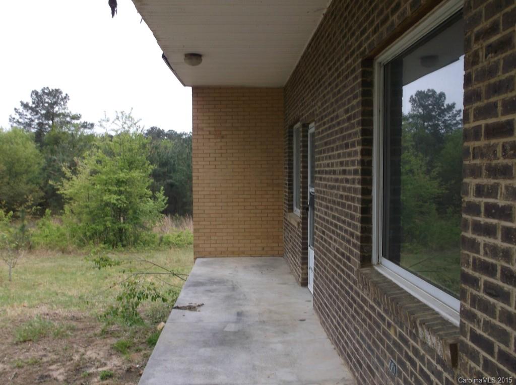468 State Rd S-13-762 Cheraw, SC 29520 - Photo 4 of 9