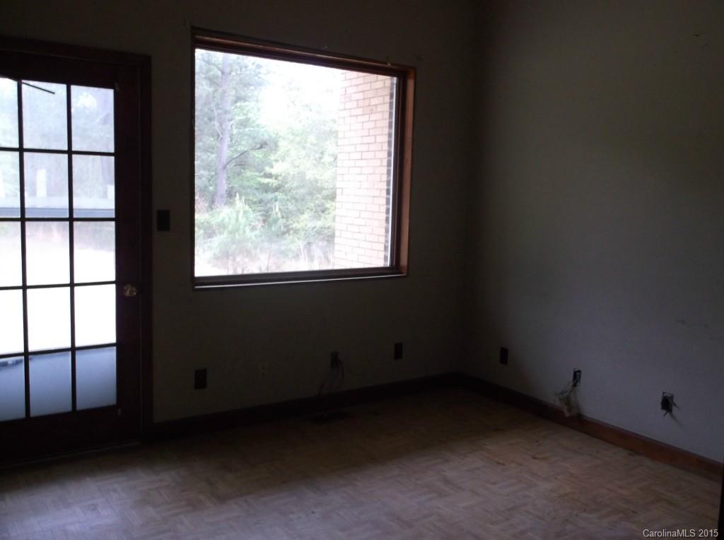 468 State Rd S-13-762 Cheraw, SC 29520 - Photo 8 of 9