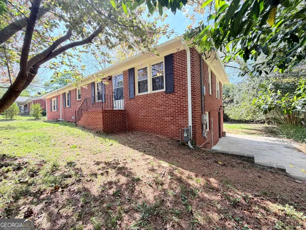 $1,795 | 125 Lillian Drive, Athens, GA 30606