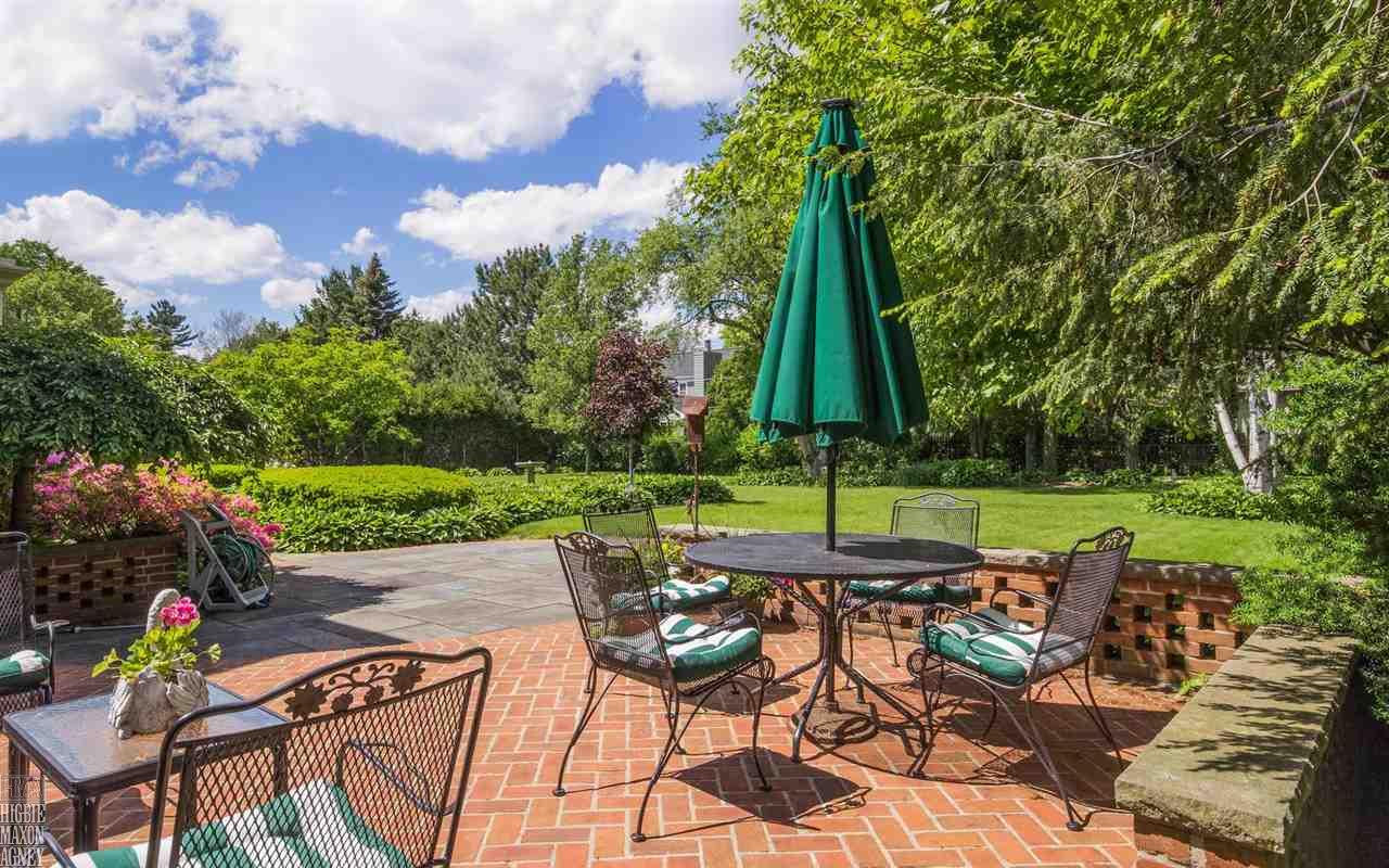86 Renaud Road Grosse Pointe, MI 48236 - Photo 37 of 38 31313704-36.JPG