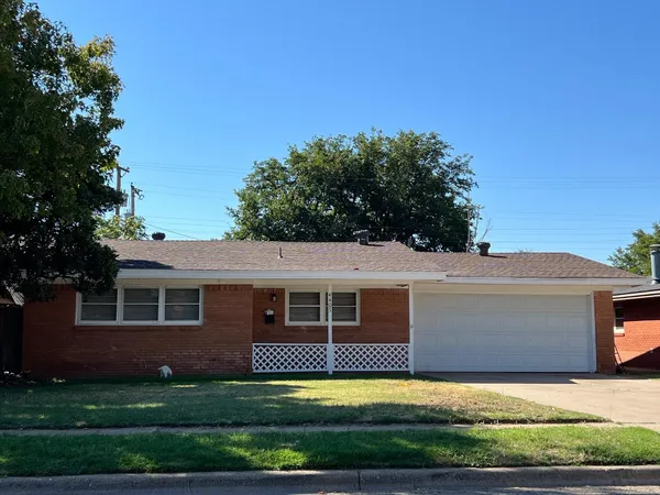 $1,500 | 4405 48th Street, Lubbock, TX 79414