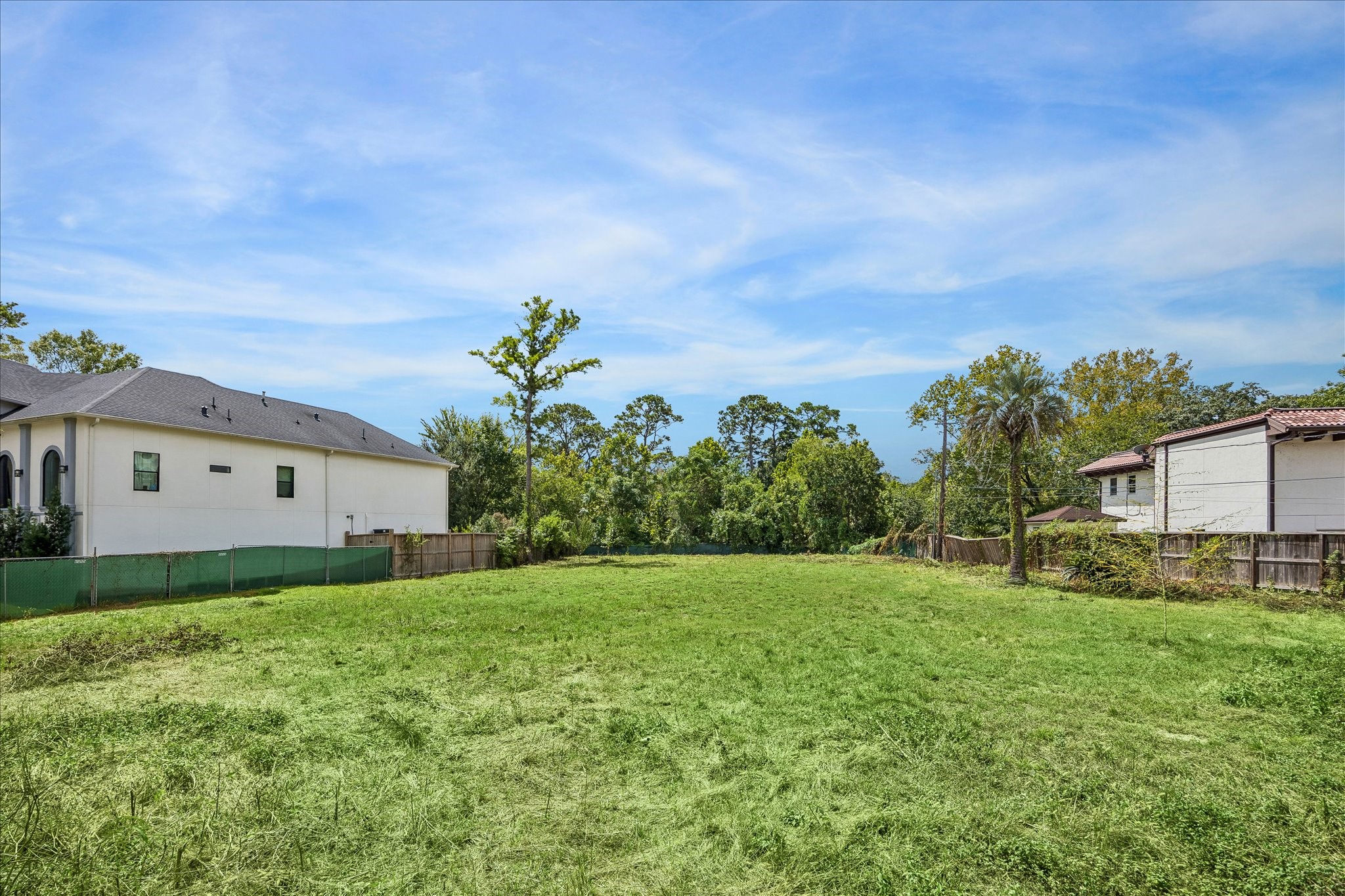 3 Plantation Road Houston, TX 77024 - Photo 5 of 14 Another view of this prime building location