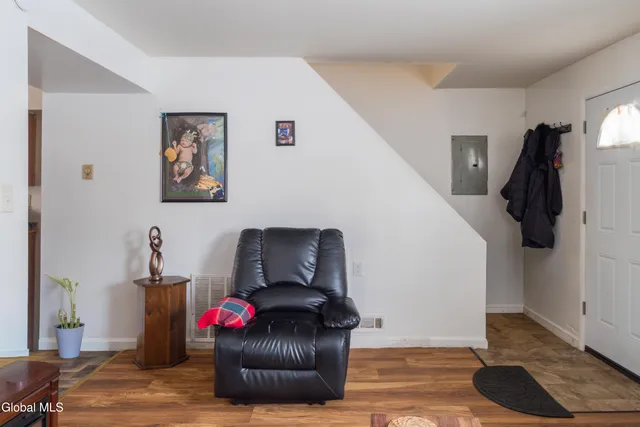 $265,000 | 3 Clare Avenue, Albany, NY 12202