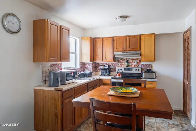 $265,000 | 3 Clare Avenue, Albany, NY 12202