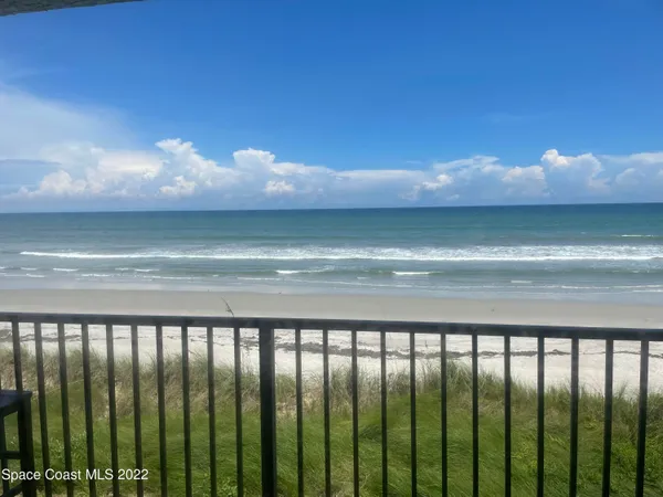 $2,700 | 199 Jimmy Buffett Mem Highway, Unit A204, Satellite Beach, FL 32937