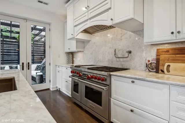 $3,395,000 | 1308 North Astor Street, Chicago, IL 60610