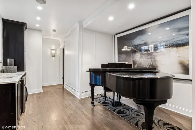 $3,395,000 | 1308 North Astor Street, Chicago, IL 60610