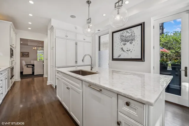 $3,395,000 | 1308 North Astor Street, Chicago, IL 60610