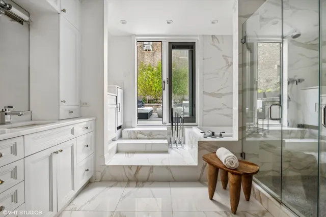 $3,395,000 | 1308 North Astor Street, Chicago, IL 60610