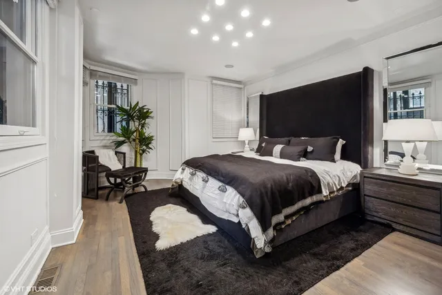 $3,395,000 | 1308 North Astor Street, Chicago, IL 60610