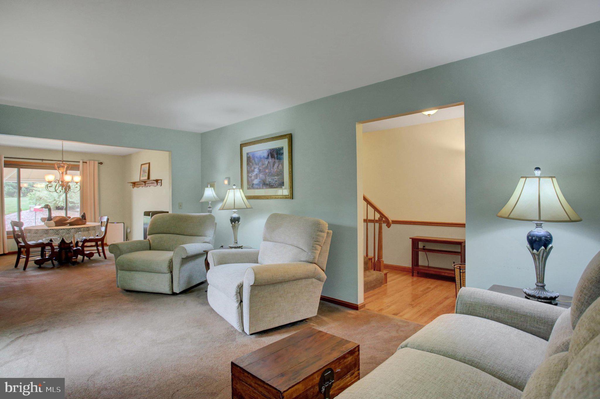 3560 Ritner Highway Newville, PA 17241 - Photo 8 of 76 Living room