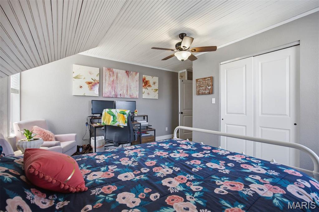 704 Pine Street Highland, IL 62249 - Photo 25 of 52