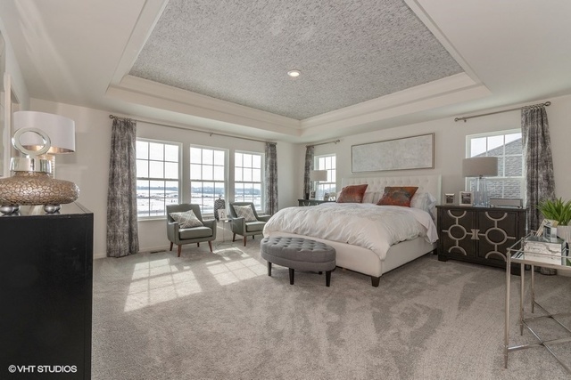 3611 Emerald Road Elgin, IL 60124 - Photo 3 of 12