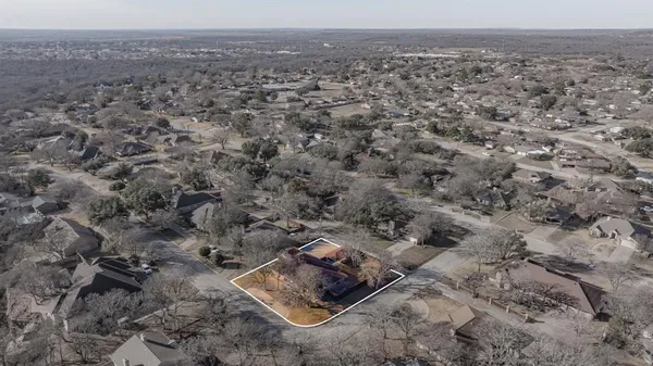 $564,900 | 1511 Oak Forest Drive, Graham, TX 76450
