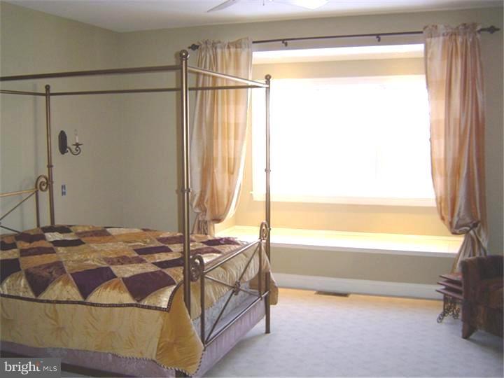33 Overhill Road West Lawn, PA 19609 - Photo 11 of 24 Master Bedroom