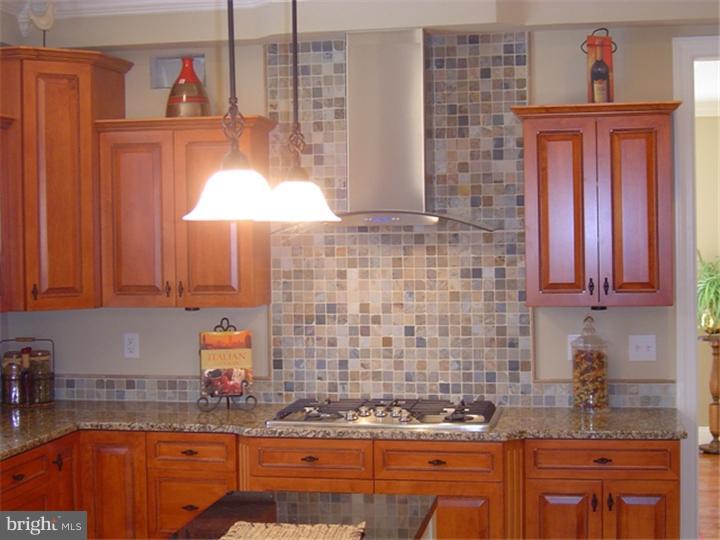 33 Overhill Road West Lawn, PA 19609 - Photo 8 of 24 Kitchen