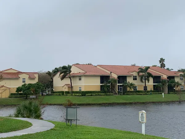 $2,075 | 1283 Southwest 46th Avenue, Unit 2608, Pompano Beach, FL 33069