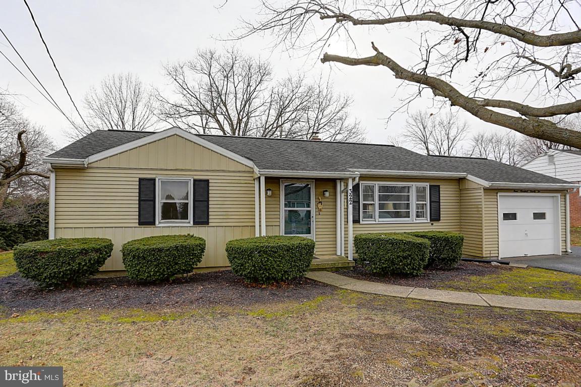 322 Owl Hill Road Lititz, PA 17543 - Photo 3 of 28