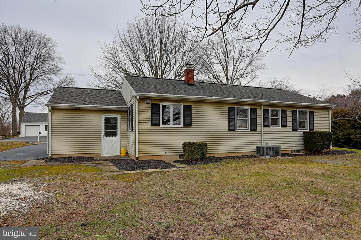 322 Owl Hill Road Lititz, PA 17543 - Photo 8 of 28