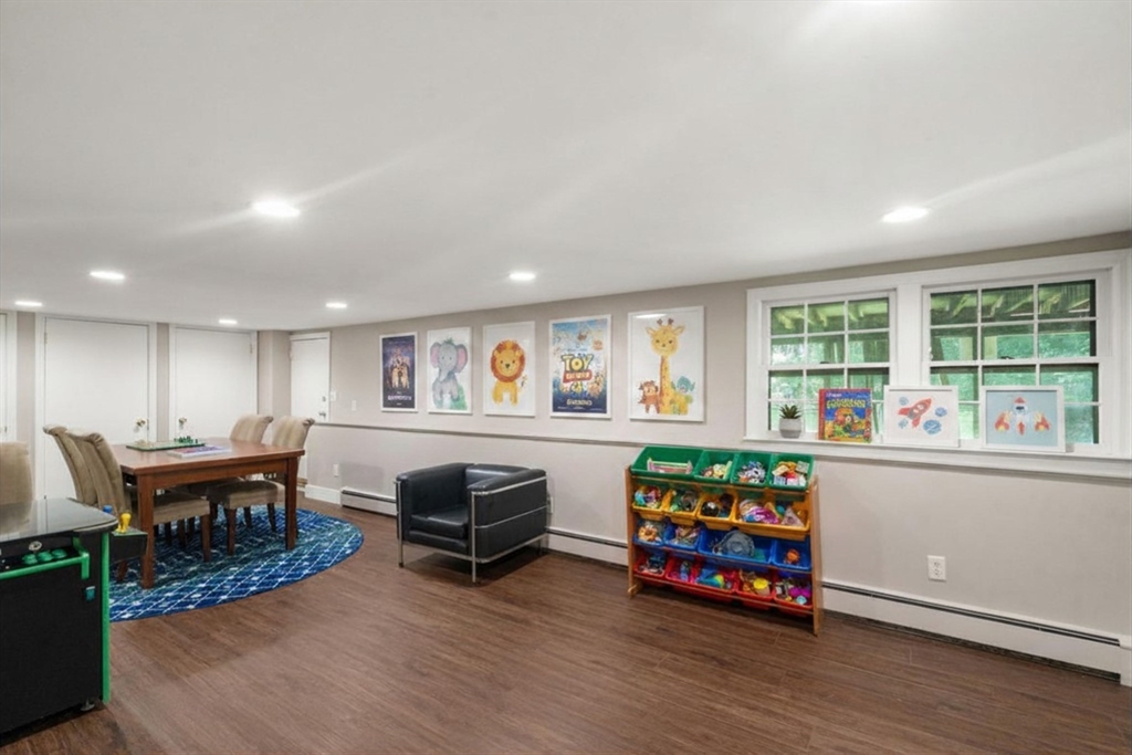 258 Edgell Road Framingham, MA 01701 - Photo 16 of 22