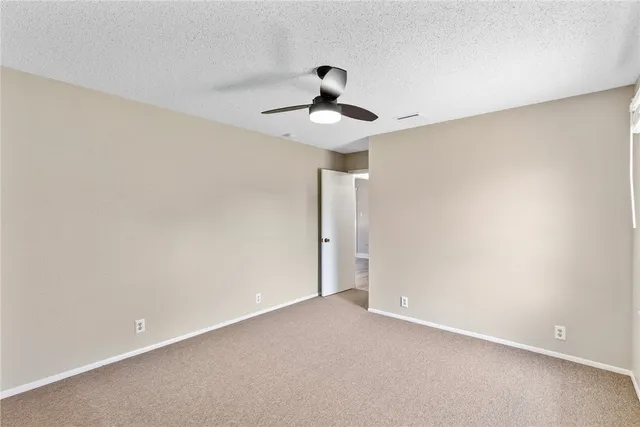 $1,750 | 530 Oakdale Drive, Corpus Christi, TX 78418