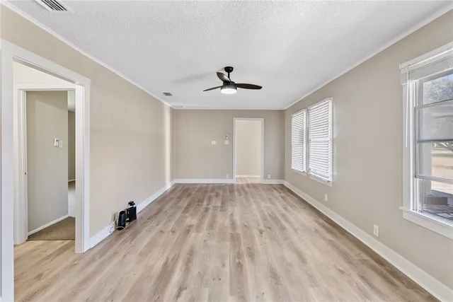 $1,750 | 530 Oakdale Drive, Corpus Christi, TX 78418