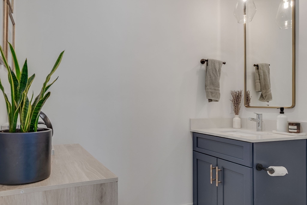 646 Webster Street, Unit 646 Needham, MA 02492 - Photo 25 of 32