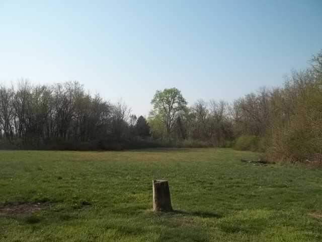 425 Bixler Road Indianapolis, IN 46227 - Photo 3 of 7 Gallery Image 3