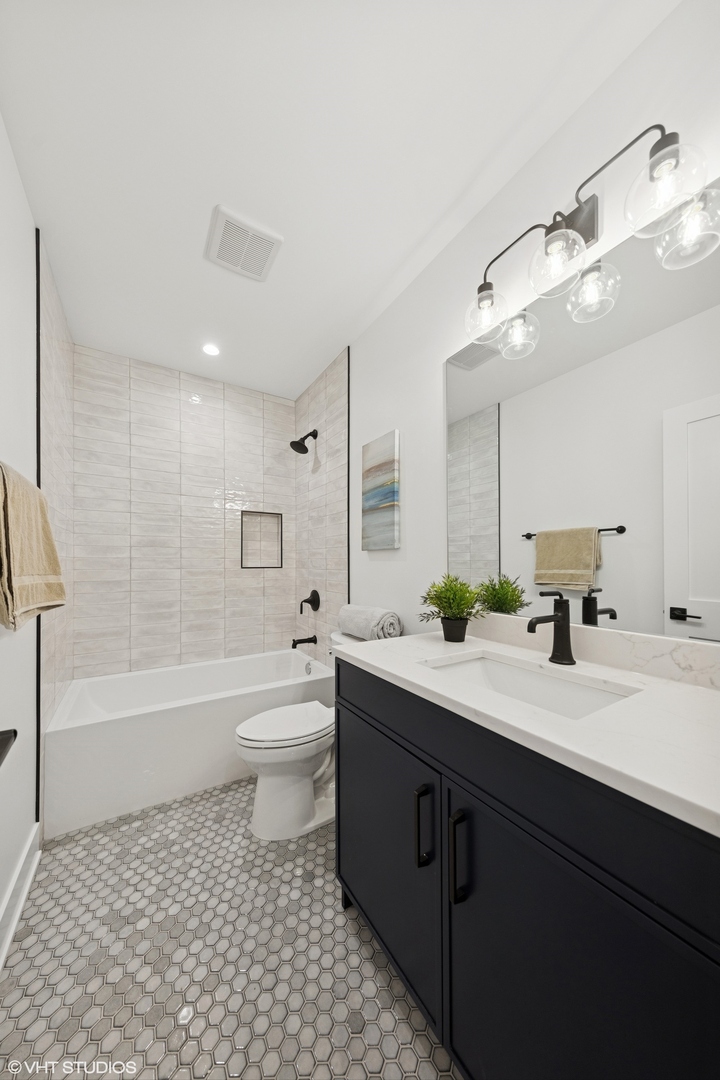 3315 South Prairie Avenue Chicago, IL 60616 - Photo 8 of 25
