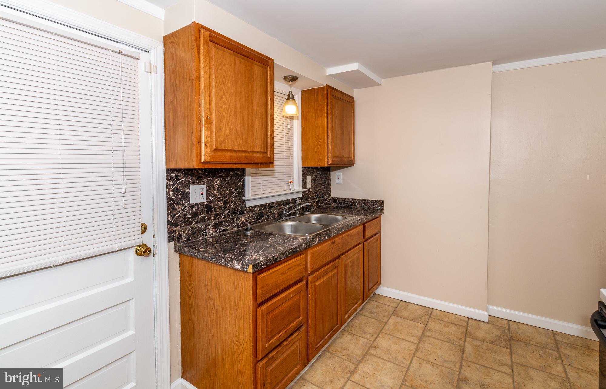 3732 Rutherford Street Harrisburg, PA 17111 - Photo 8 of 18 Gallery Image 8
