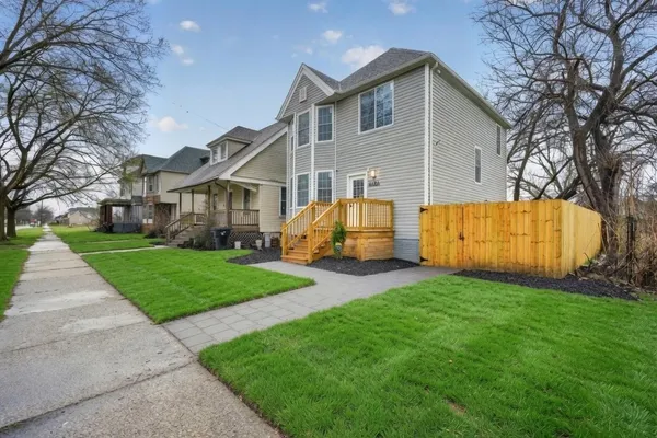 $279,900 | 4486 Seyburn Street, Detroit, MI 48214