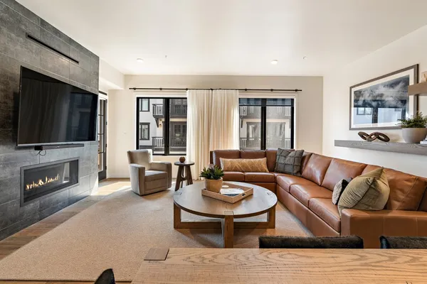 $799,000 | 700 Village Drive, Unit 306, Donnelly, ID 83615