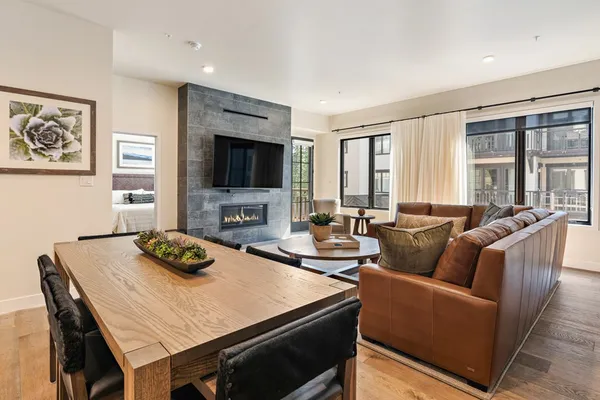 $799,000 | 700 Village Drive, Unit 306, Donnelly, ID 83615