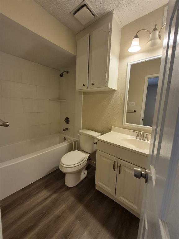 825 Springhill Drive Burleson, TX 76028 - Photo 15 of 22