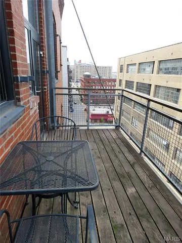 $515,000 | 1113 Washington Avenue, Unit 713, St. Louis, MO 63101