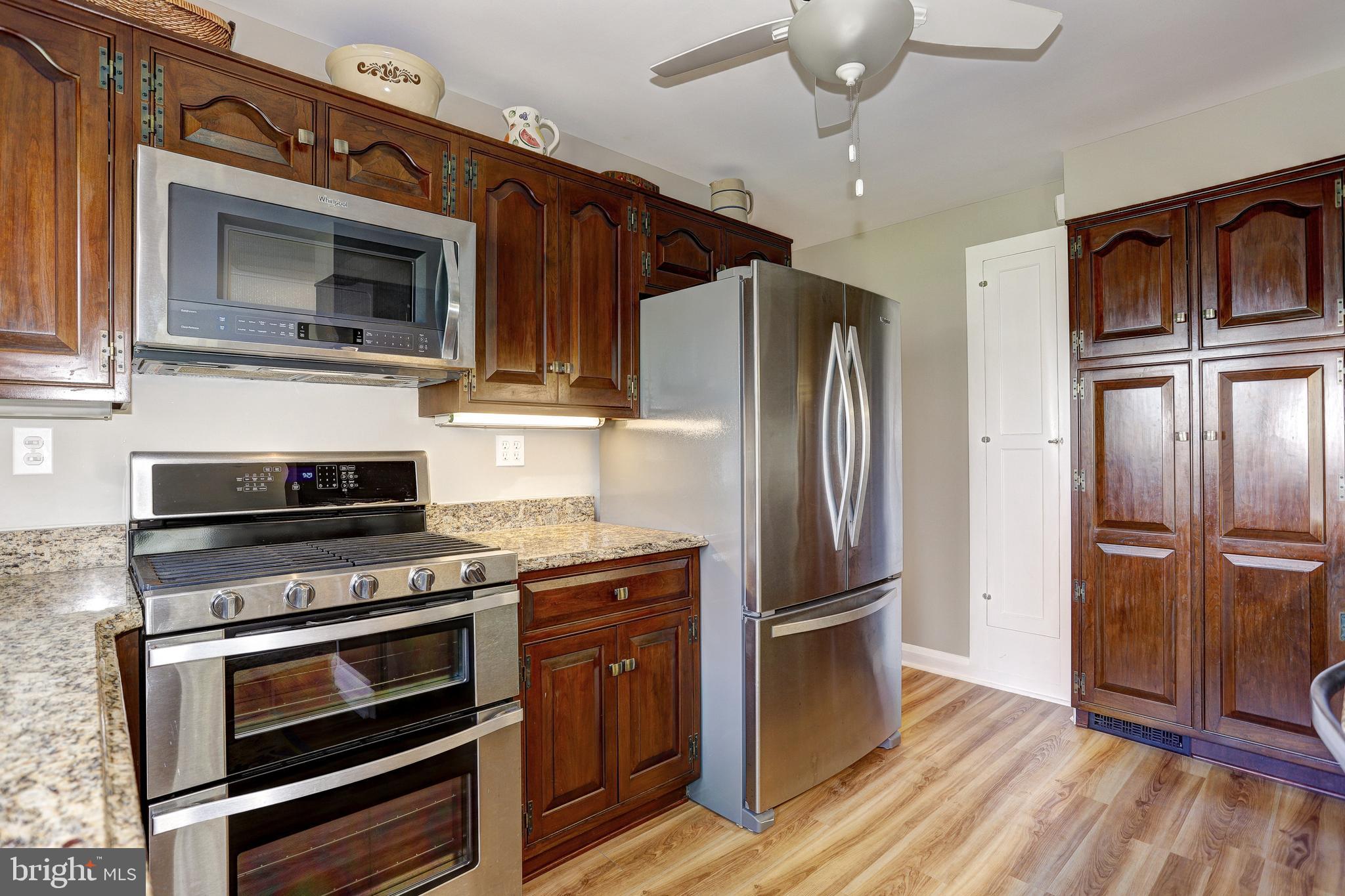 4606 Langshire Road Baldwin, MD 21013 - Photo 10 of 34 All newer appliances w/ 5 burner Stove.