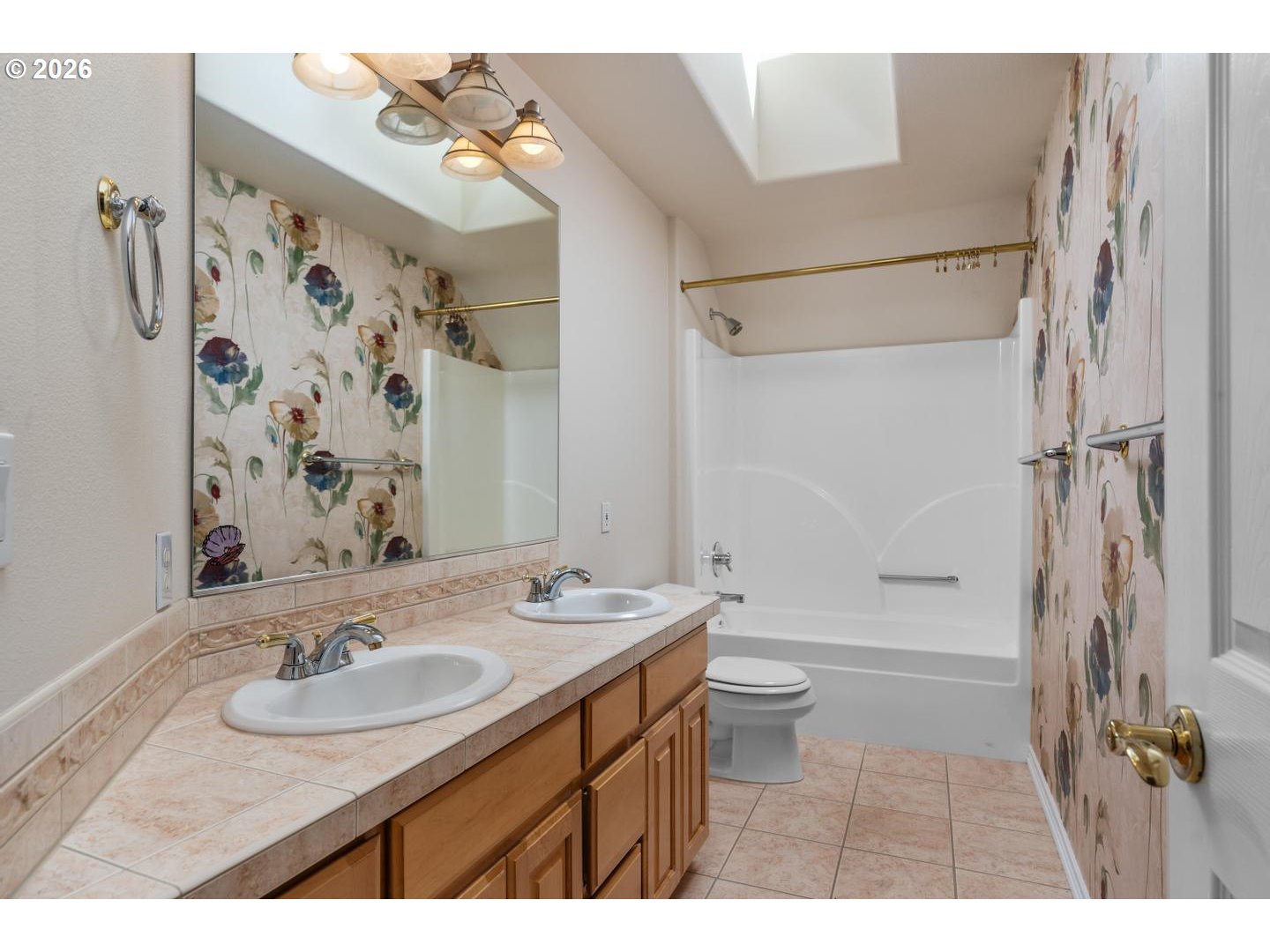 16663 Southwest Whitetail Lane Beaverton, OR 97007 - Photo 33 of 42