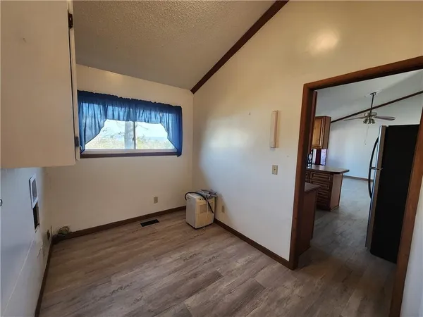 $229,500 | 22455 County Road 203, Wheatland, MO 65779