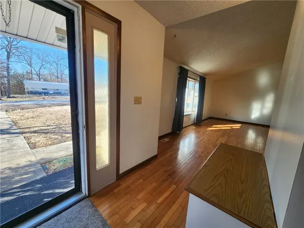 $229,500 | 22455 County Road 203, Wheatland, MO 65779