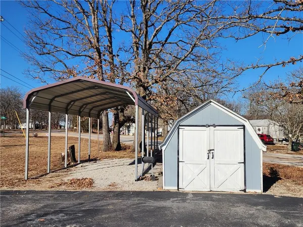 $229,500 | 22455 County Road 203, Wheatland, MO 65779