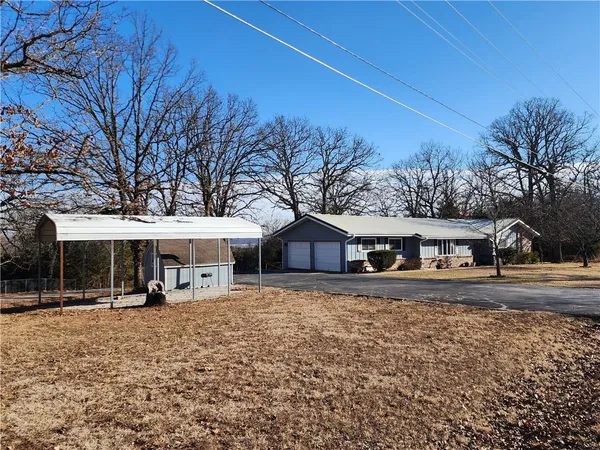 $229,500 | 22455 County Road 203, Wheatland, MO 65779