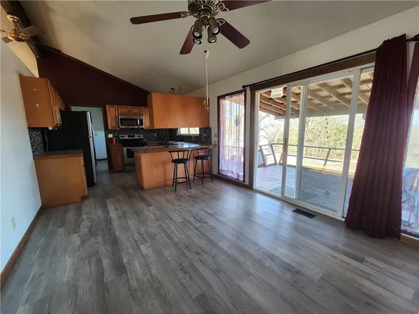 $229,500 | 22455 County Road 203, Wheatland, MO 65779