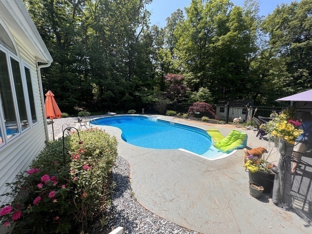 5 Wells Park Road Sturbridge, MA 01566 - Photo 36 of 39 Gallery Image 36