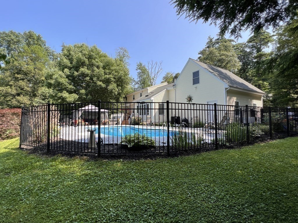 5 Wells Park Road Sturbridge, MA 01566 - Photo 37 of 39 Gallery Image 37