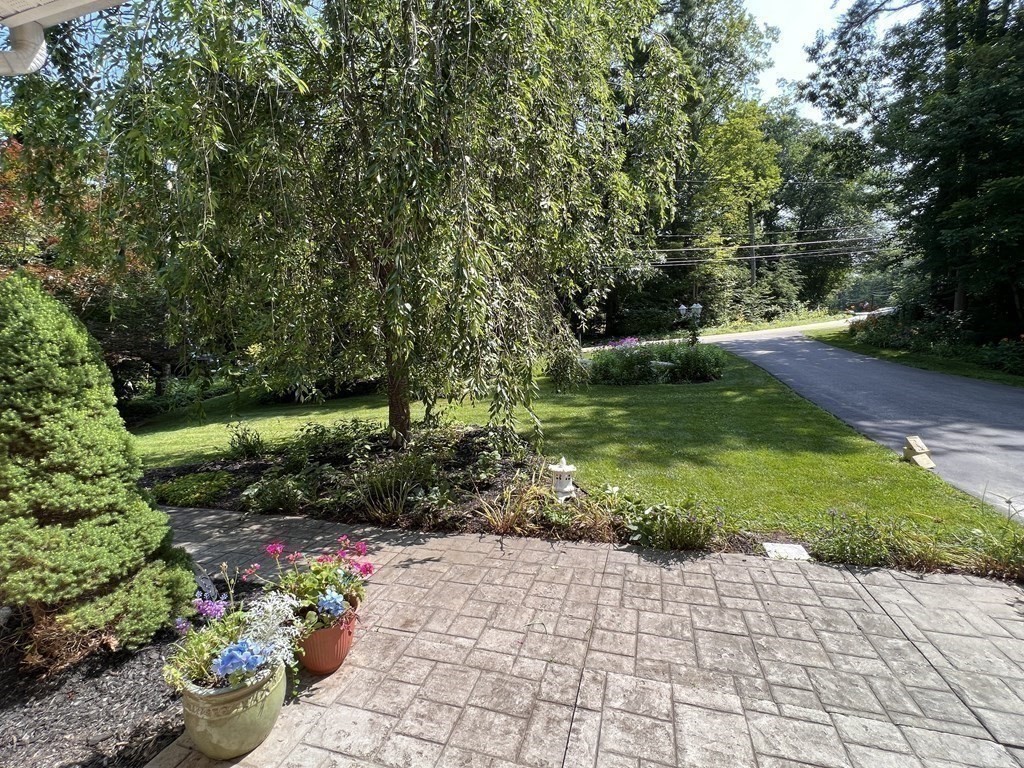 5 Wells Park Road Sturbridge, MA 01566 - Photo 39 of 39 Gallery Image 39
